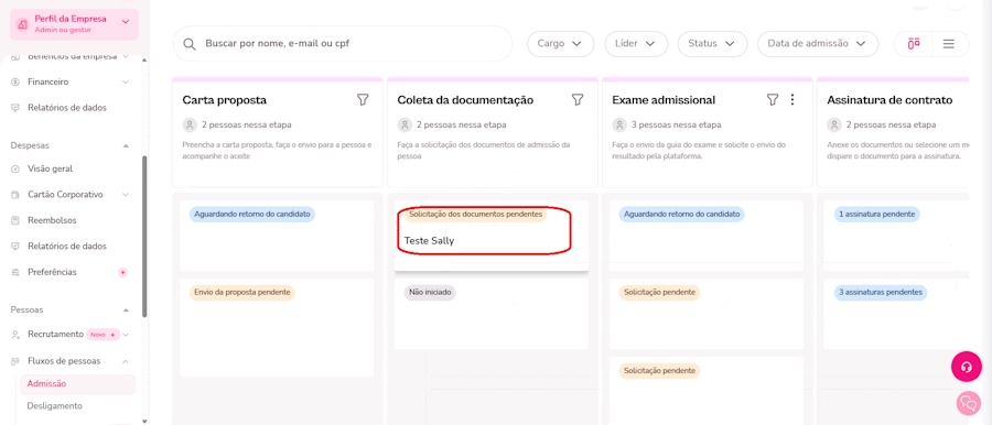 Gif com destaque para opção de enviar documentos ao candidato e selecionar o tipo de documentação