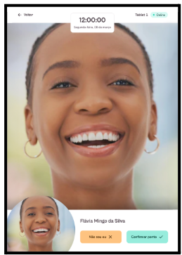 imagem exemplo de selfie tirada com opções de manter ou excluir